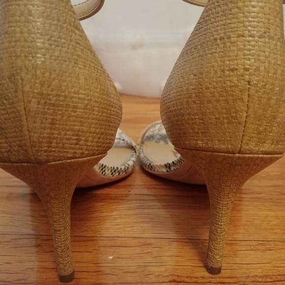 Sam Edelman Two Texture Heels - Picture 4 of 7